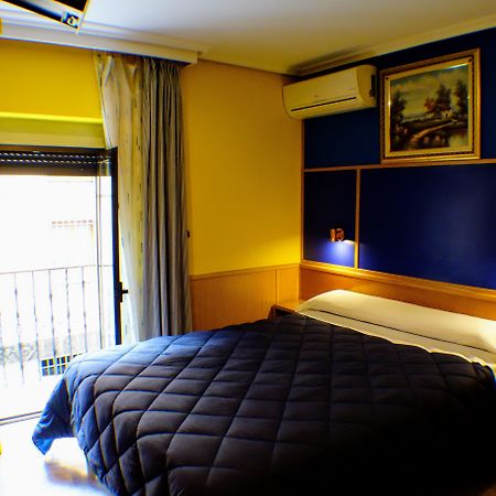 Tripolis Toledo Hotel Eksteriør billede