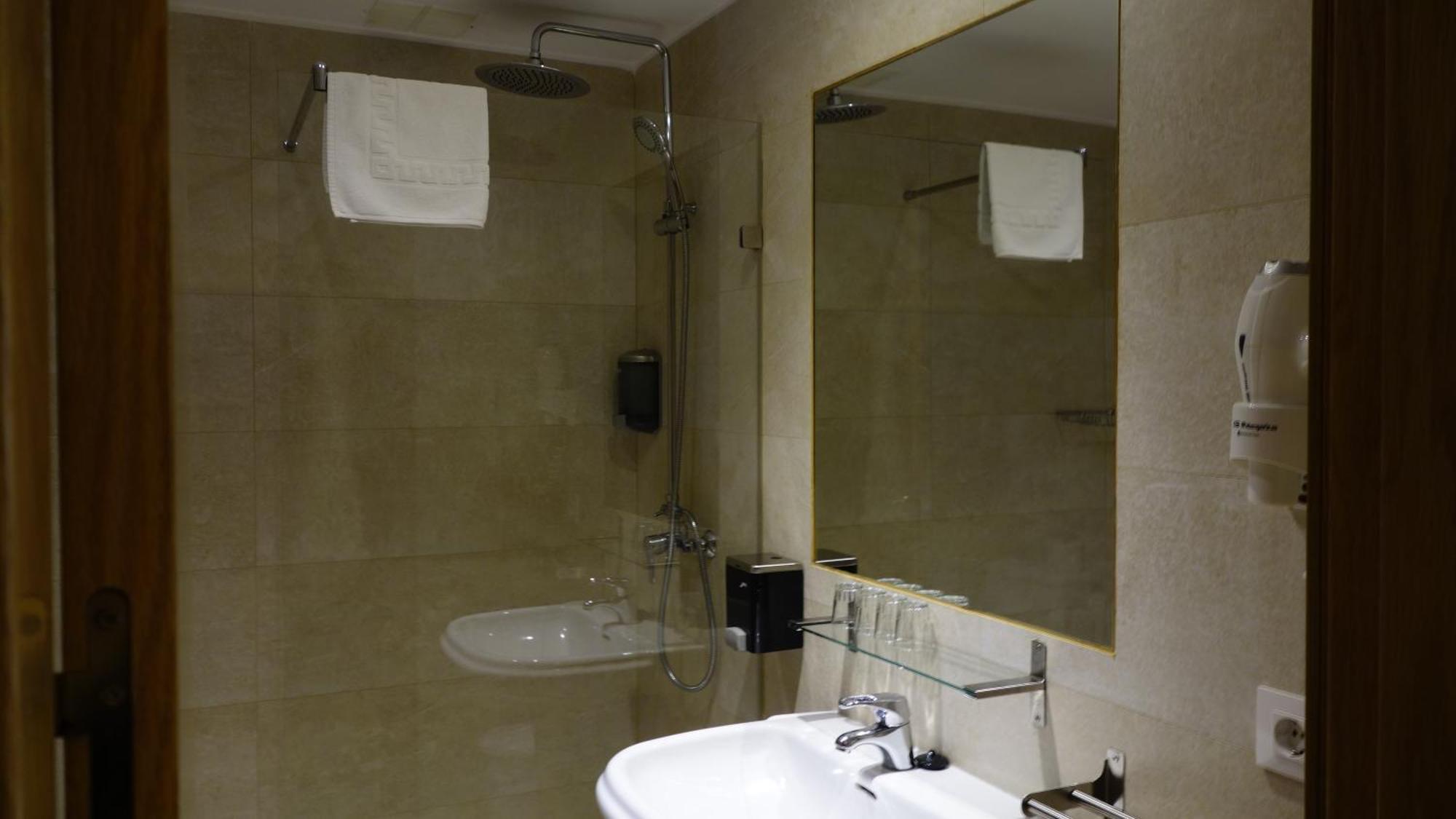 Tripolis Toledo Hotel Eksteriør billede