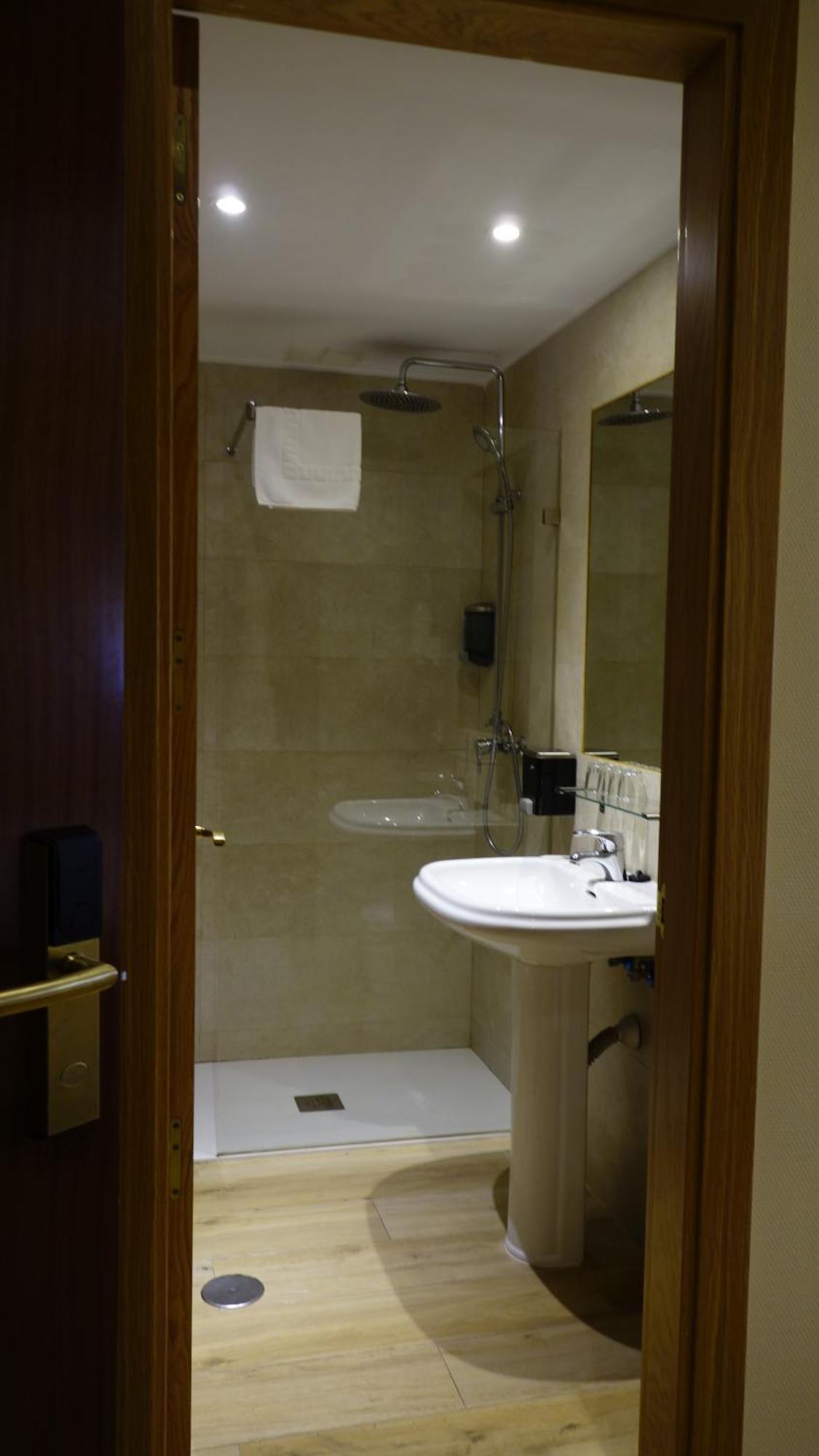 Tripolis Toledo Hotel Eksteriør billede